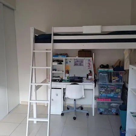 T3 53m² Dans Maison Ville, Terrasse, Jardinet شقة *